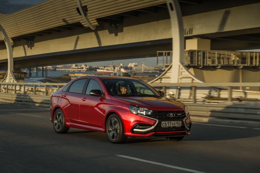  Lada Vesta Sport 2018 года  (фото 11 из 28)